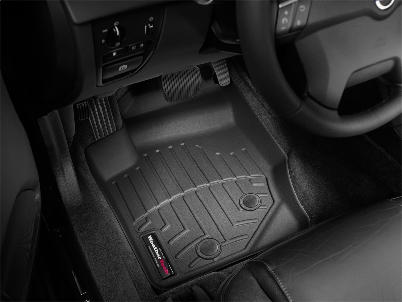 Volvo XC90 FloorLiner - Front - WeatherTech - DigitalFit - Black - `03-`13