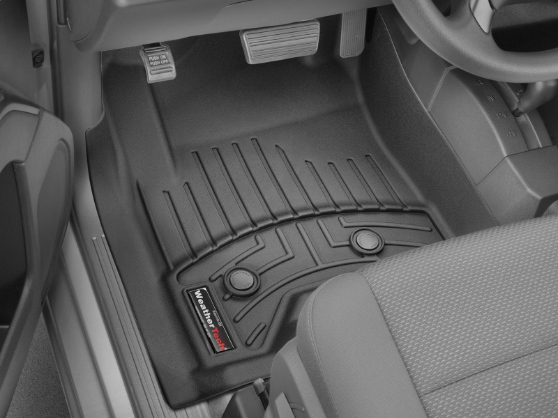Chevrolet Silverado 3500 FloorLiner - Front - WeatherTech - DigitalFit - Black - `15-`18