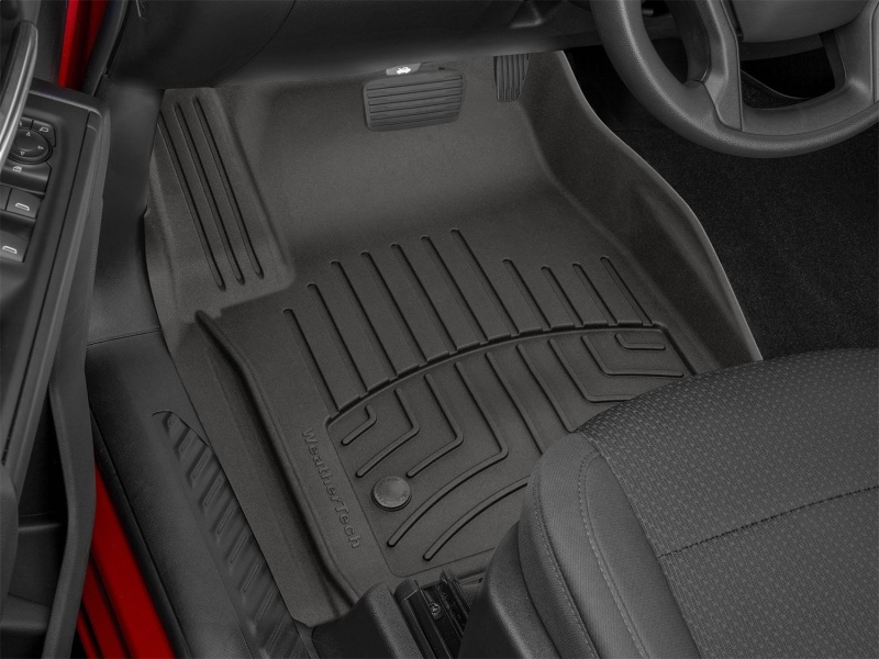 Chevrolet Silverado 1500 Crew Cab Floor Mat Set - Front - WeatherTech - FloorLiner HP - Black - `19-`27