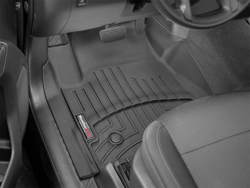 GMC Sierra FloorLiner - Front - WeatherTech - DigitalFit - Black - `19-`27