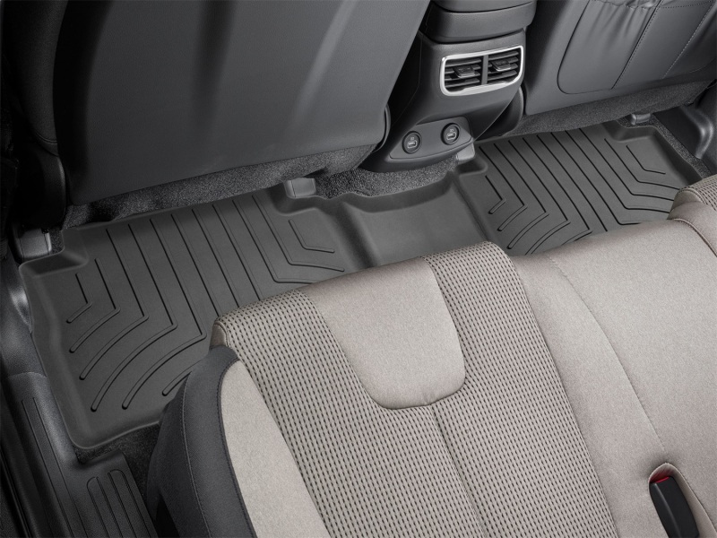 Hyundai Santa Fe Floor Mat Set - Rear - WeatherTech - FloorLiner HP - Black - `21-`27