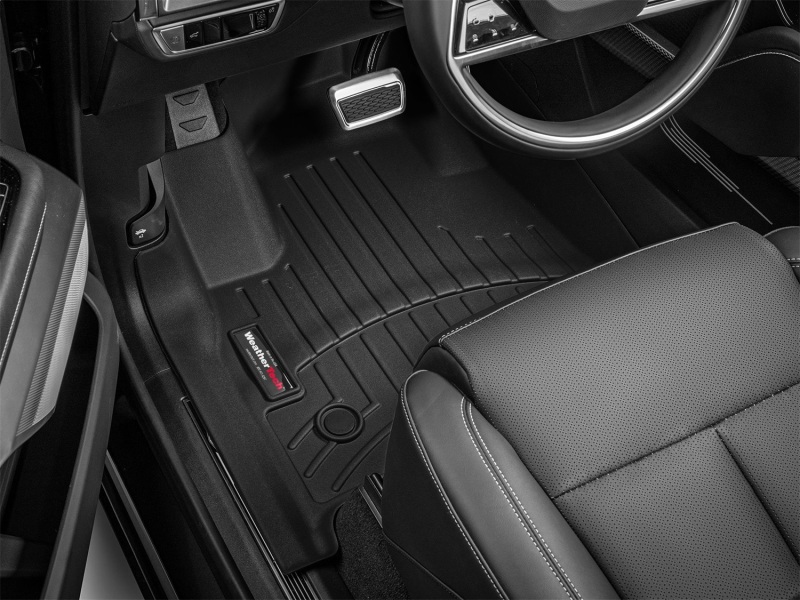 Cadillac Vistiq FloorLiner - Front - WeatherTech - DigitalFit - Black - 2026+