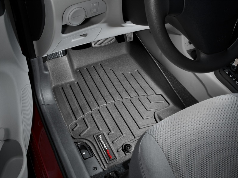 Hyundai Accent FloorLiner - Front - WeatherTech - DigitalFit - Black - `06-`11