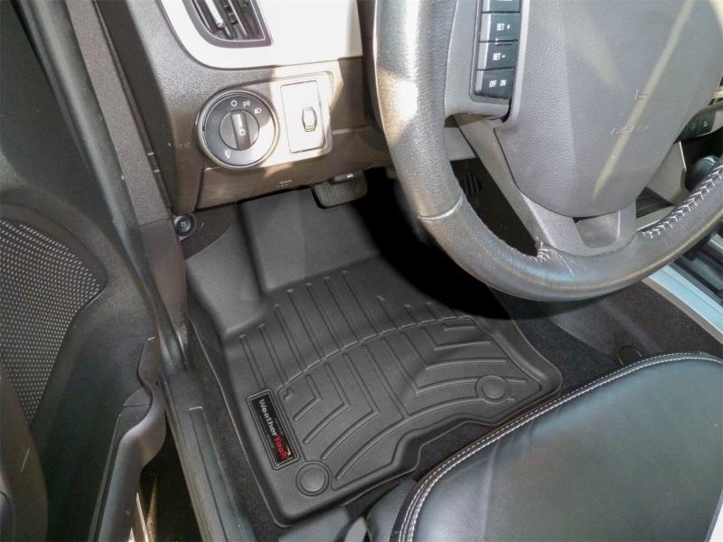Ford Focus FloorLiner - Front - WeatherTech - DigitalFit - Black - `10-`27
