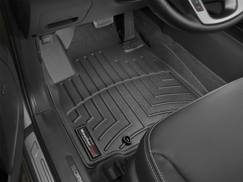 Kia Sorento Floor Mats - Front - WeatherTech - FloorLiner DigitalFit - Black - `14-`27