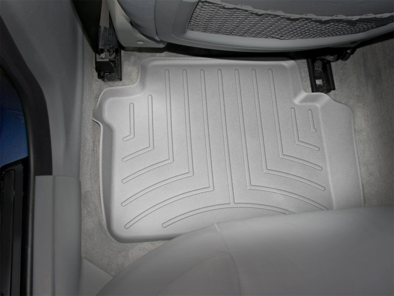 BMW 3 Series Floor Mats - Rear - WeatherTech - DigitalFit - Grey - `98-`00