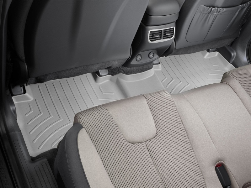 Hyundai Santa Fe FloorLiner - Rear - WeatherTech - DigitalFit - Grey - `21-`27