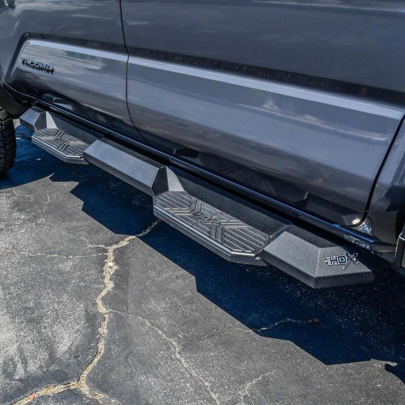 Toyota Tacoma Nerf Step Bars - Double Cab - Westin - HDX Xtreme - Textured Black - `24-`27