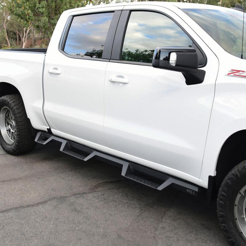 Chevrolet Silverado 1500 Nerf Bars - Westin - HDX Drop Wheel-to-Wheel - Textured Black - `19-`27