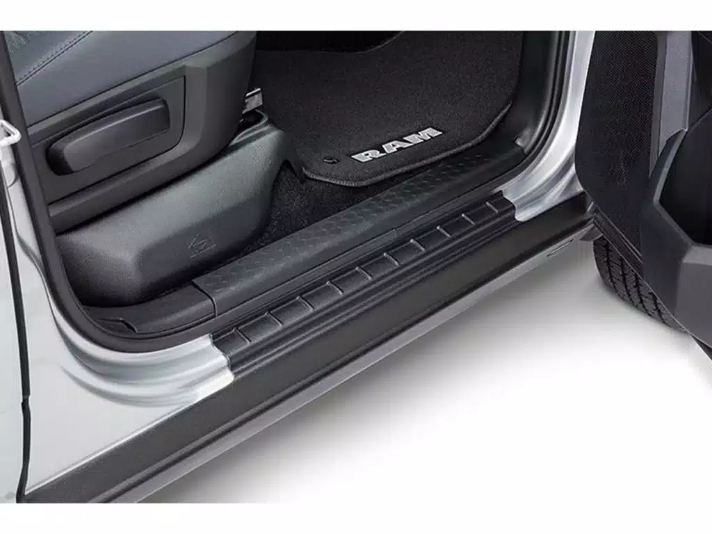 Chevrolet Silverado 2500HD Rocker Panel - Bushwacker - Trail Armor - Black - `20-`24