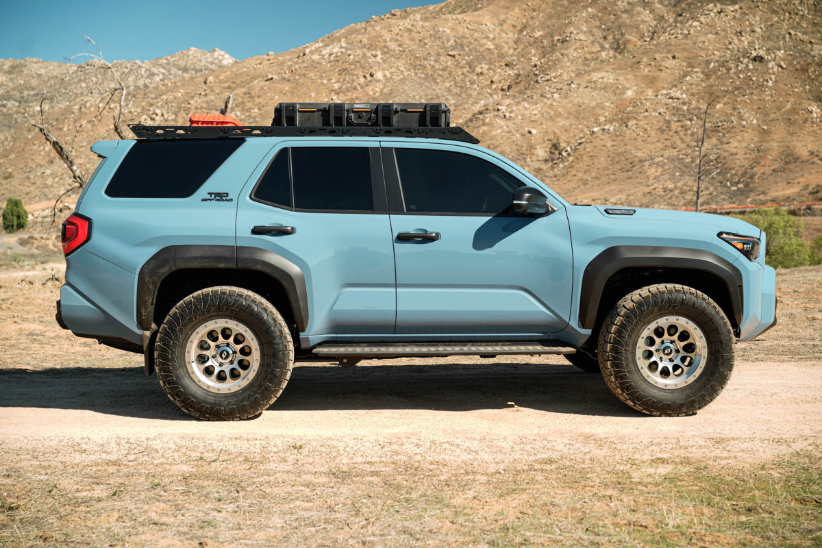 Toyota 4Runner Roof Rack - DV8 Offroad - Spec Series - `25-`26