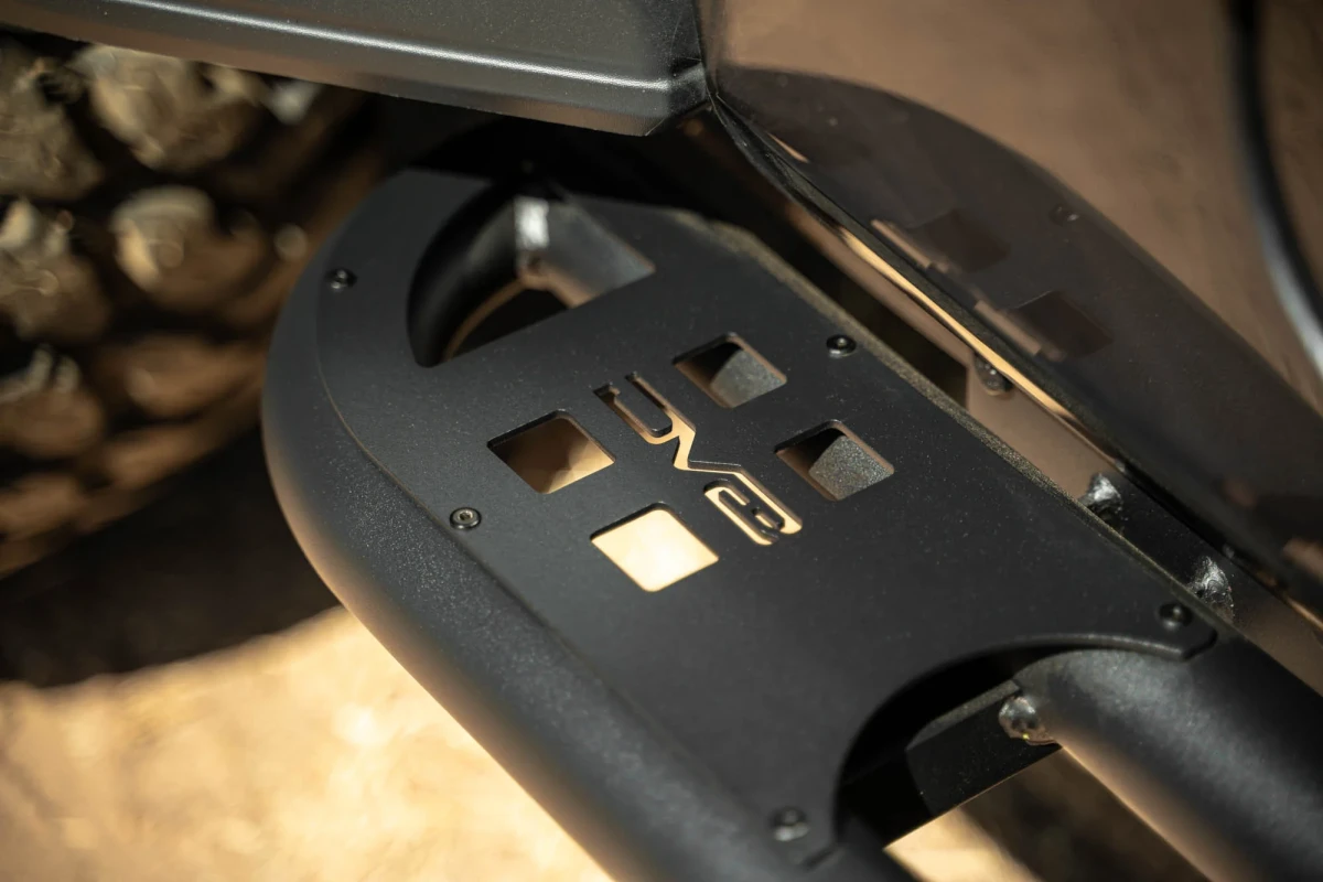 Jeep Wrangler JL Rock Slider Steps - DV8 Offroad - OE Plus - 2-Door - 2018+ 