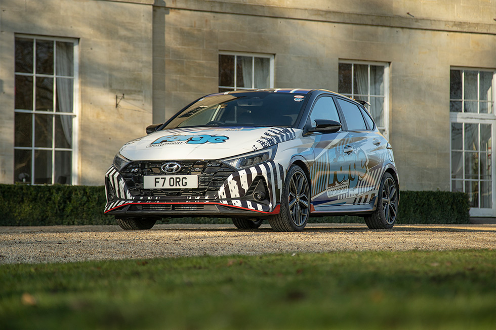 Hyundai i20 Oil Catch Can by Forge Motorsport - Black - RHD Models