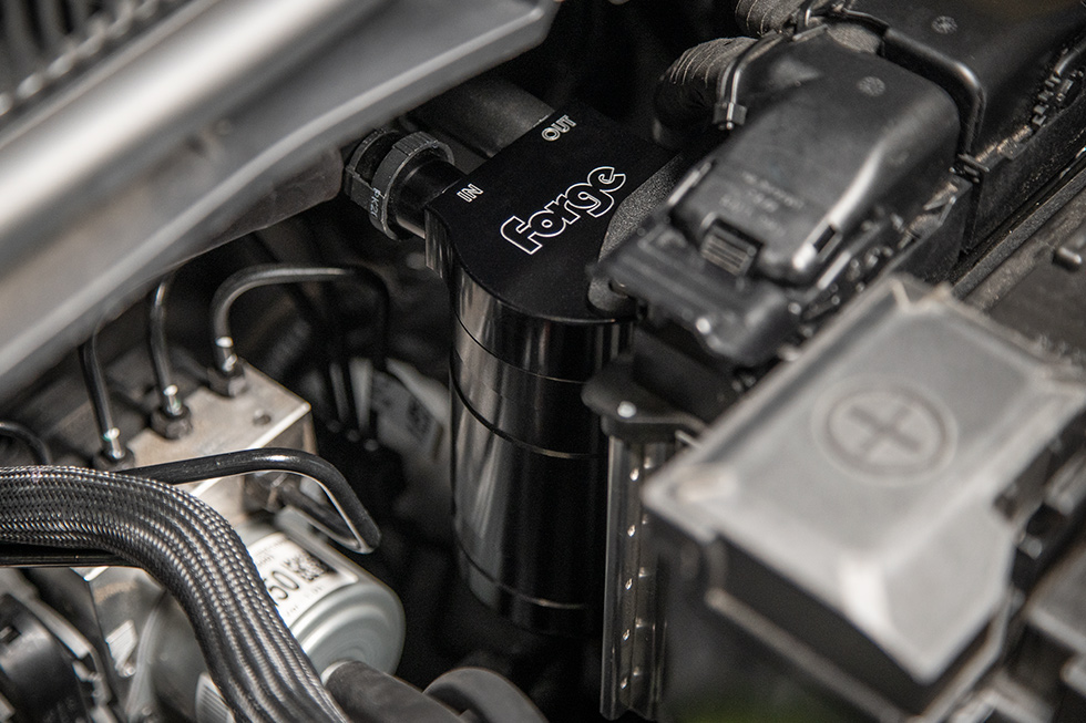 Hyundai i20 Oil Catch Can by Forge Motorsport - Black - RHD Models