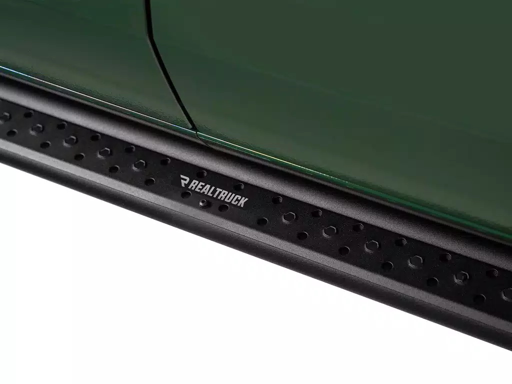 Ford F-350 Side Steps - Go Rhino - Dominator Extreme DSS - Textured Black - `99-`16