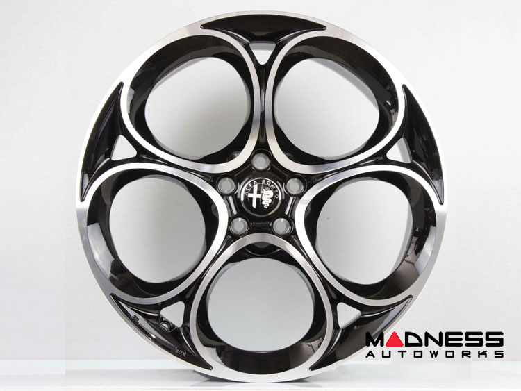 Alfa Romeo Custom Wheels - set of 4 - 20" - Alfa Romeo - Black Diamond Finish