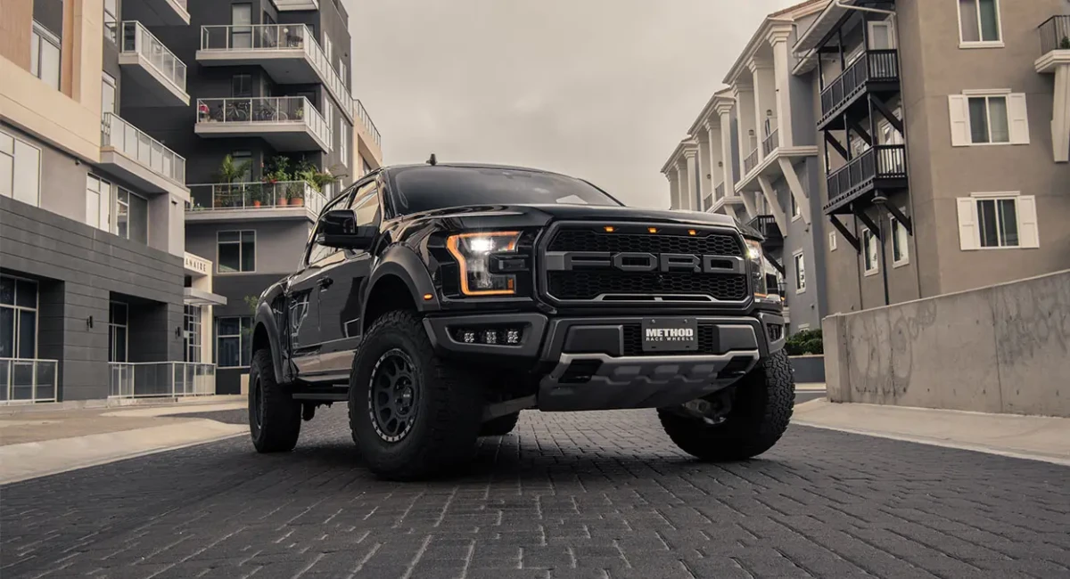 Custom Wheel - Method Racing - 305 - NV - Double Black | 17x8.5 | 6x5.5 | +0mm 