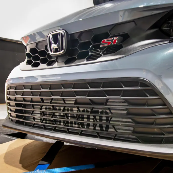 Honda Civic Intercooler Kit - Mishimoto - Silver Intercooler - Black Pipes - 1.5T / Si `22-`26