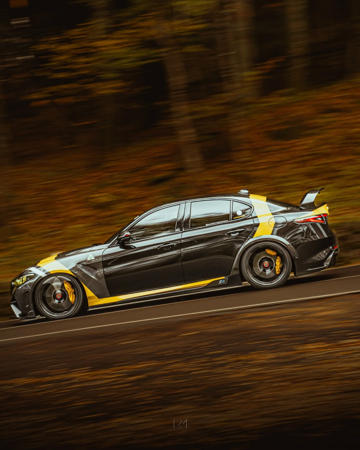 Alfa Romeo Giulia Quadrifoglio GTAm Conversion Kit by PariS'5 GaraGe - Side Skirts - Carbon Fiber