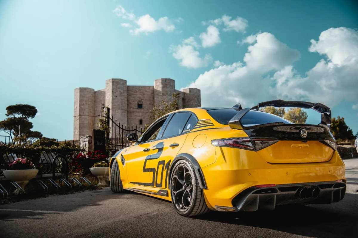 Alfa Romeo Giulia Quadrifoglio GTAm Conversion Kit by PariS'5 GaraGe - Side Skirts - Carbon Fiber