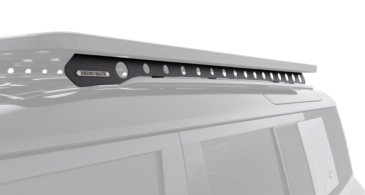 Land Rover Defender 110 Roof Rack - Rhino-Rack - Backbone Mounting System - Black - `20-`26