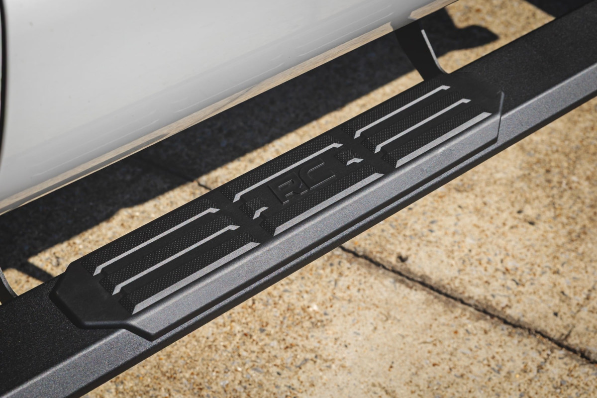 Ford F-350 Running Boards - Rough Country - TR2-Series - '99 -'16