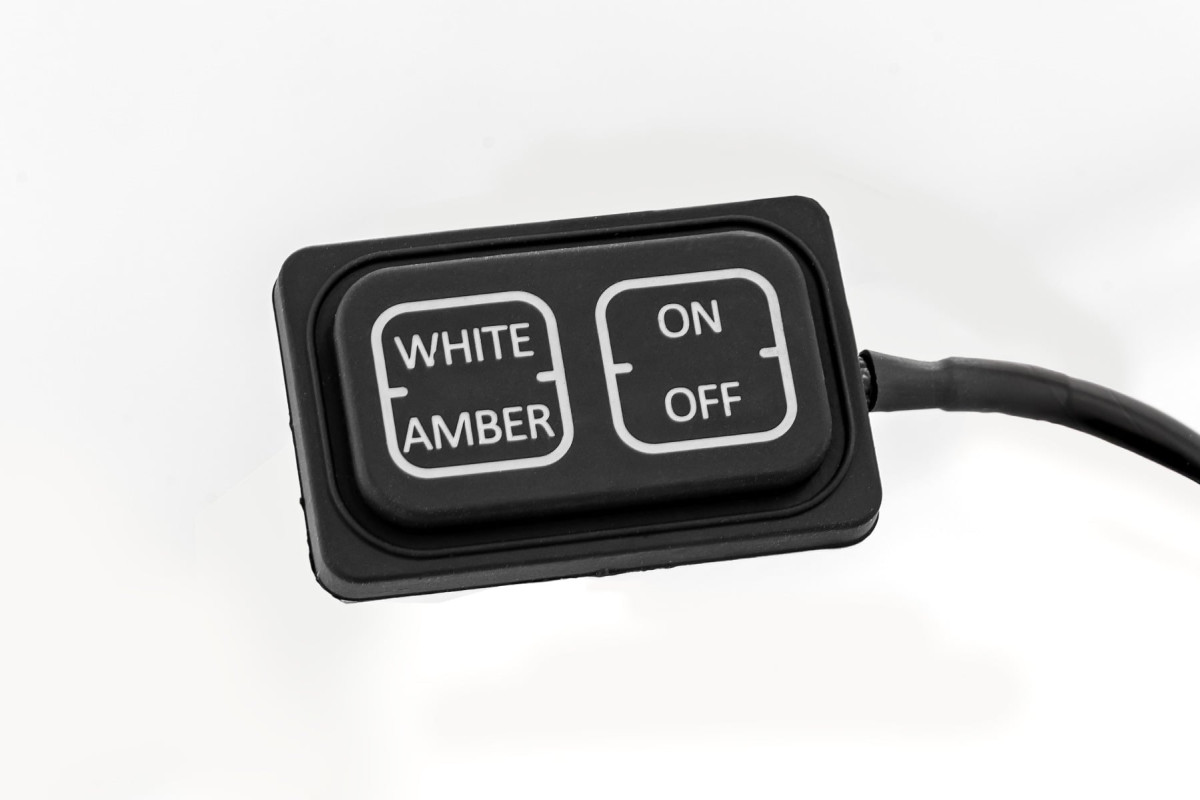 Ram 1500 Running Boards - Rough Country - AC2 - Amber/White - '21-'25