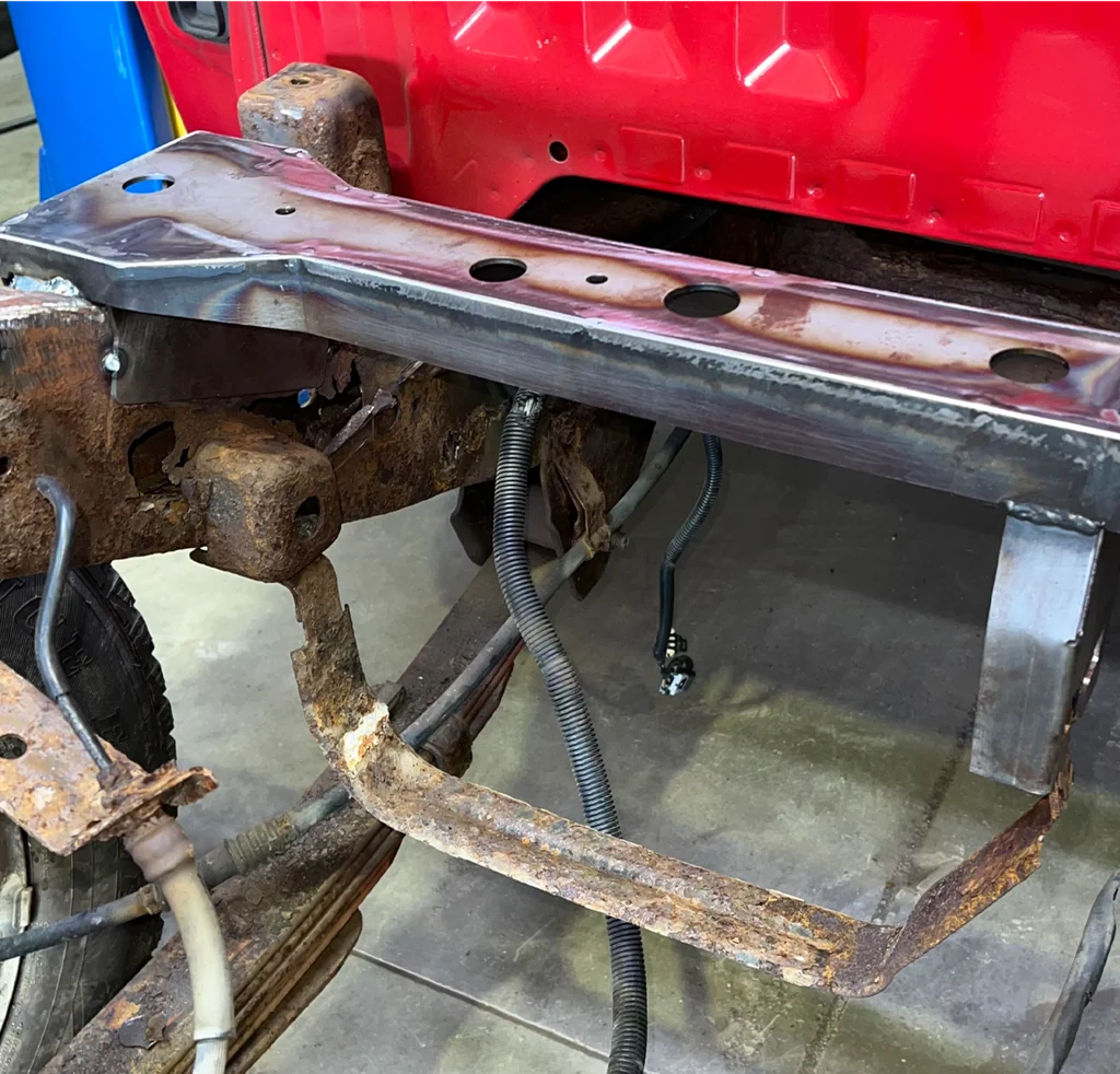 Chevrolet Colorado Crossmember - RustBuster - Fuel Tank - `04-`12