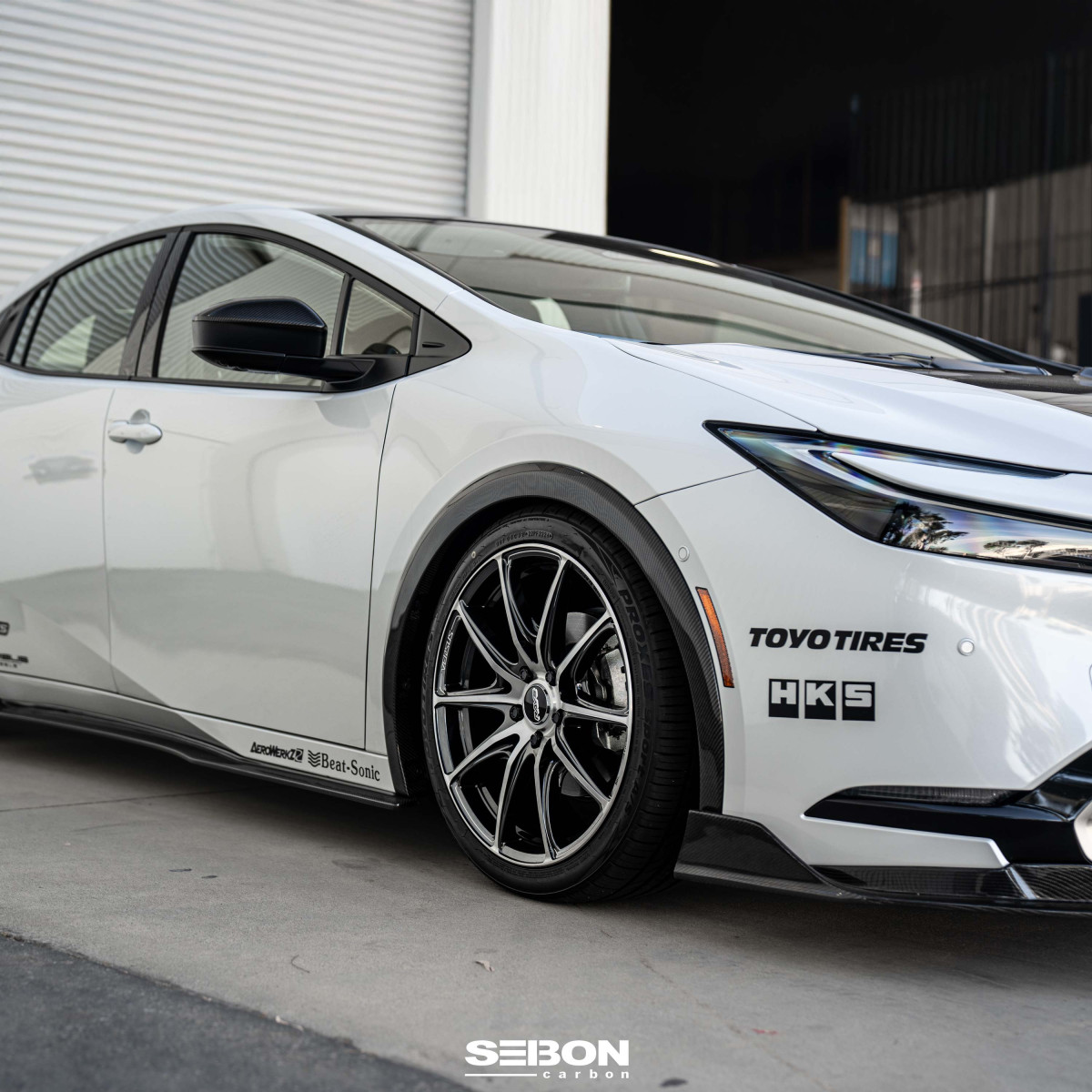 Toyota Prius Front Fender Trim - Seibon - Carbon Fiber - `23+