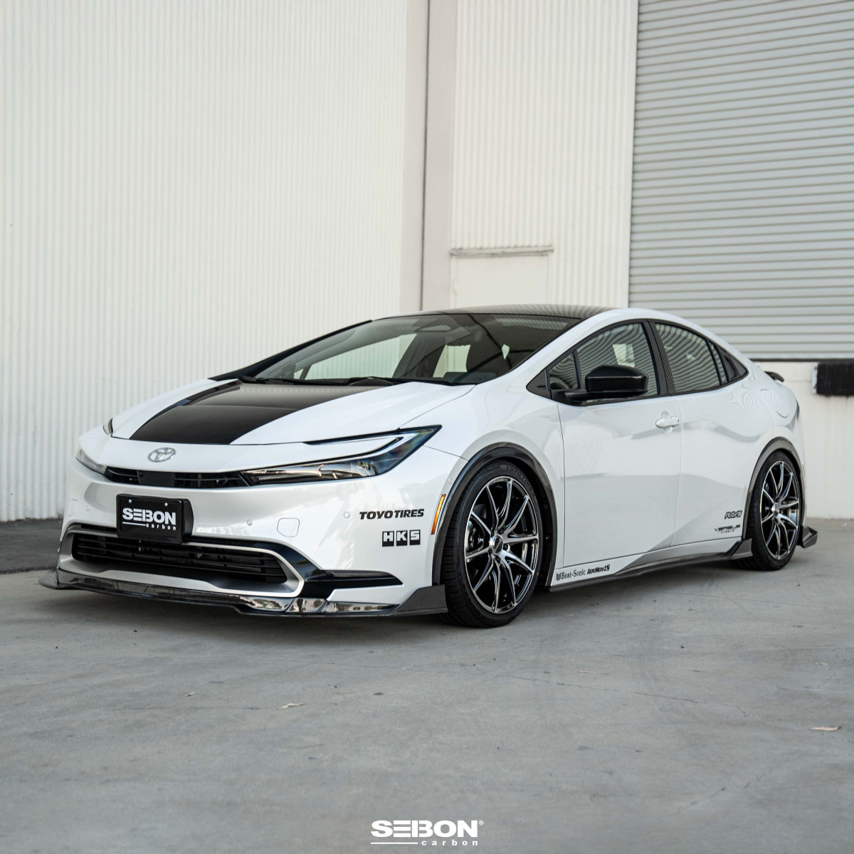 Toyota Prius Prime Hood - Seibon - VT-Style - Carbon Fiber - `23+