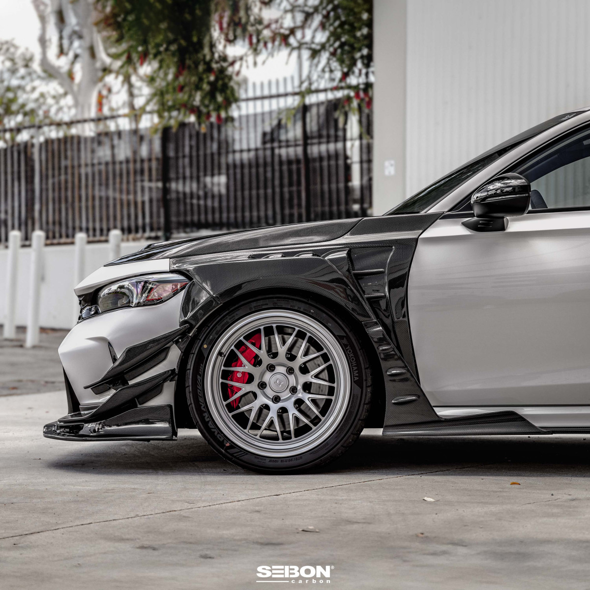 Honda Civic Type-R Side Skirt Extensions - Front - Seibon - MB-Style - Carbon Fiber - `23+