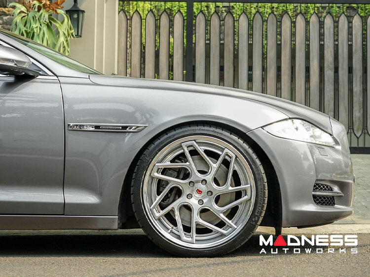 Jaguar XJ Custom Wheels - CG-209T (3 Piece) by Vossen - Space Gray