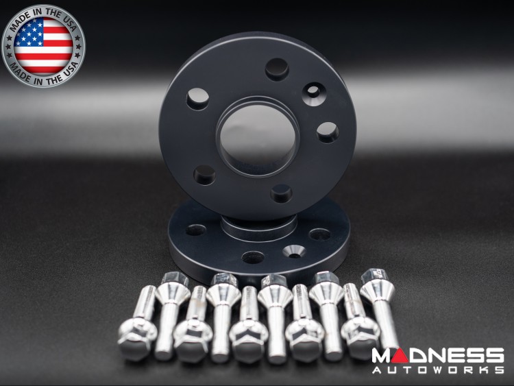 Alfa Romeo 4C Wheel Spacers - MADNESS - 16mm - set of 2 w/ extended bolts