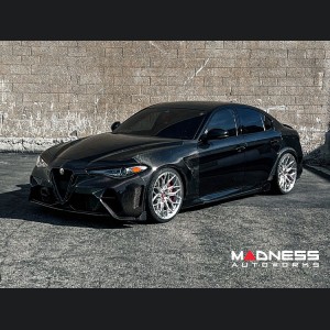 Alfa Romeo Giulia GTAm Style Front Bumper - Carbon Fiber - With Parking Sensors