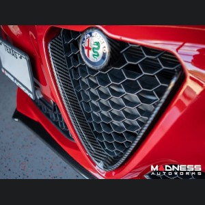 Alfa Romeo Giulia Front Spoiler - Carbon Fiber - Italia Style - V1- Stile Italia - Base Model 