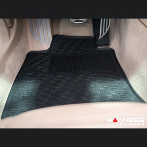 Alfa Romeo Giulia Floor Mat Set - All Weather Rubber Front/ Rear 4 Piece Set - Deluxe - Q4/ AWD Model