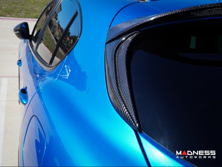 Alfa Romeo Stelvio Rear Window Trim - Carbon Fiber 