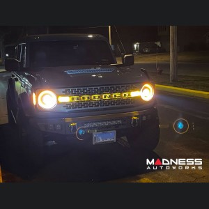 Ford Bronco Head Lights - Oculus Bi-LED Projector - Oracle - Switchback