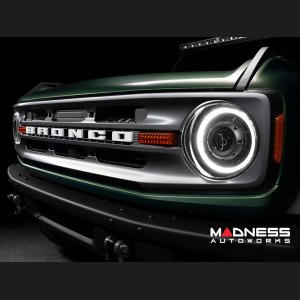 Ford Bronco Head Lights - Oculus Bi-LED Projector - Oracle - Switchback