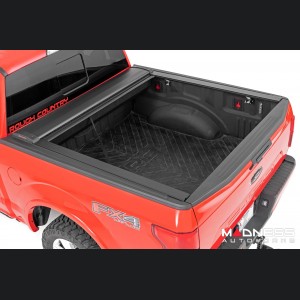 Ford F-150 Retractable Bed Cover - 5'7"