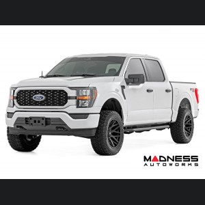 Ford F-150 Side Steps - OV2 Running Boards - Rough Country - Crew Cab