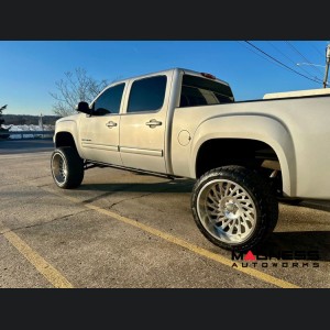 Chevy Silverado Side Steps - E-Power Running Boards - Crew Cab - Body Armor 4x4 (2007-2018)