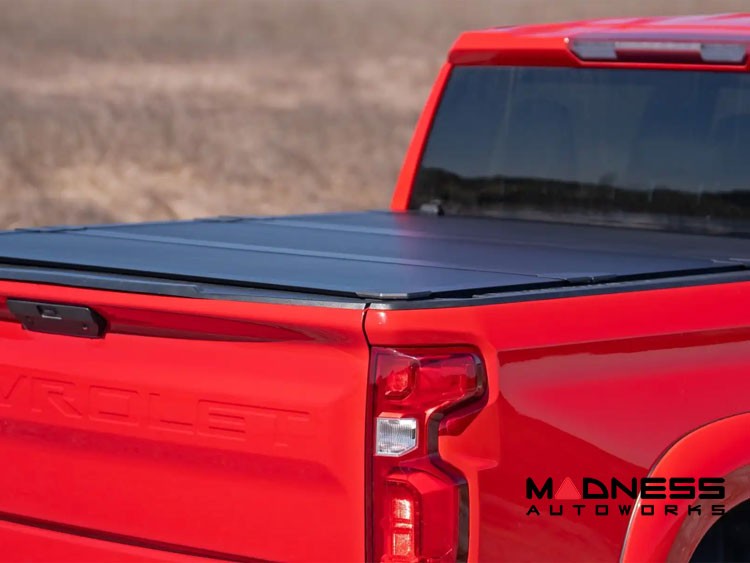 Chevy Silverado 1500 Bed Cover - Flush Mount - Hard Cover - 5'10" Bed