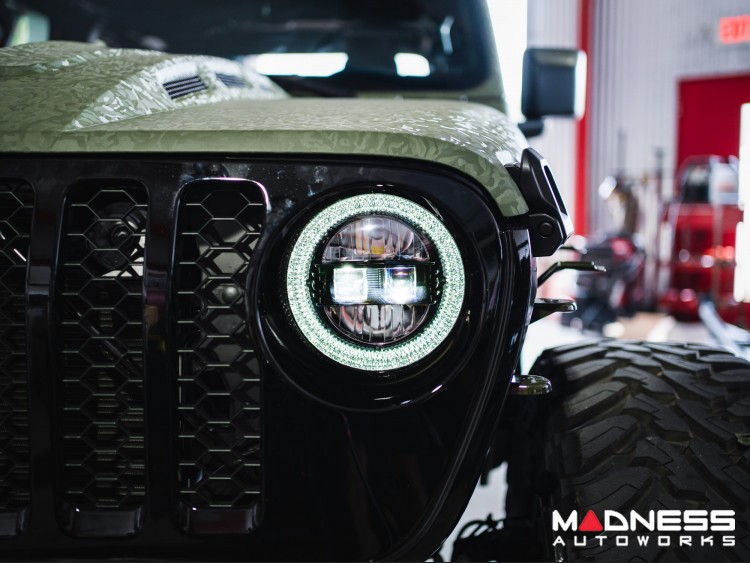 Jeep Wrangler JL Headlights - LED w/ Halos - Black Housing - 9
