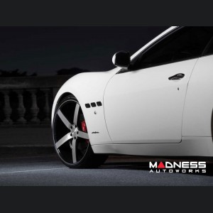 Maserati GranTurismo Custom Wheels - VVS-CV3 by Vossen - Silver / Black