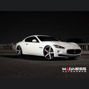 Maserati GranTurismo Custom Wheels - VVS-CV3 by Vossen - Silver / Black