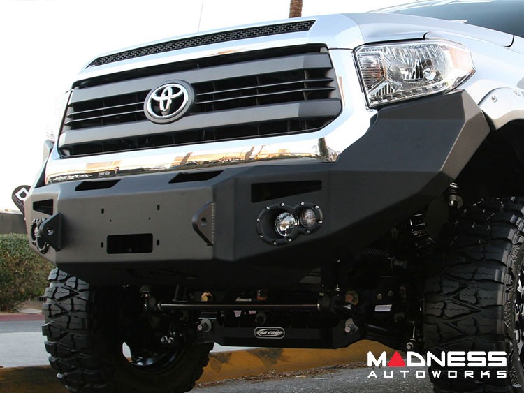 Toyota Tundra Front Bumper - Premium - Without Guard - Fab Fours - (2014 - On)