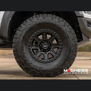 Jeep Custom Wheels (1) - Rough Country - 84 Series - Gloss Black - 17 x 8.5 / 5 x 5 / +0