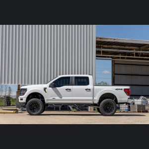 Ford F-150 Suspension Lift - 6 Inch - 4WD 