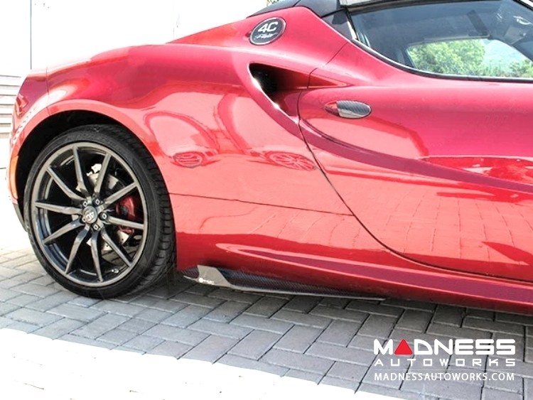 Alfa Romeo 4C Carbon Fiber Side Skirt Set - Shark Fin
